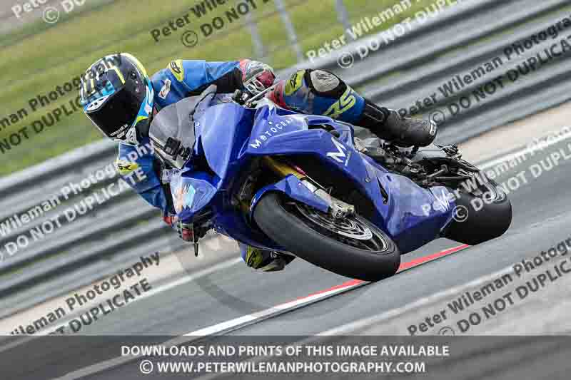 cadwell no limits trackday;cadwell park;cadwell park photographs;cadwell trackday photographs;enduro digital images;event digital images;eventdigitalimages;navarra;no limits trackdays;peter wileman photography;racing digital images;trackday digital images;trackday photos